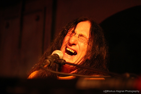 Ken Hensley — archive photograph 04