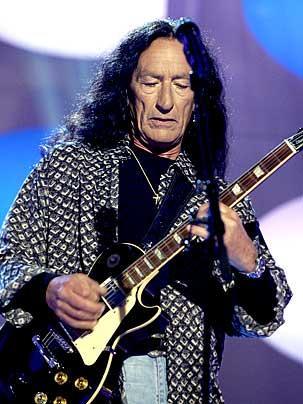 Ken Hensley — archive photograph 31